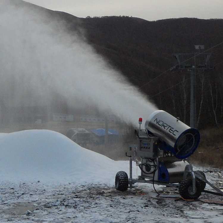 造雪機.jpg